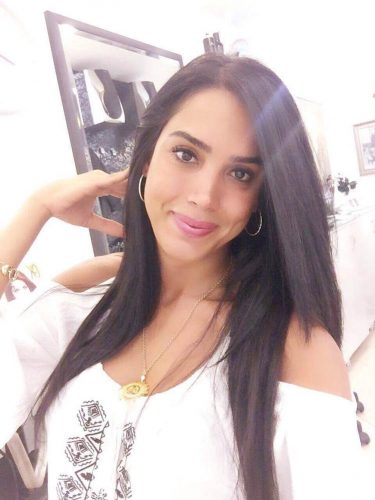 Akdeniz Bölgesinin Sihirli Güzeli: Escort Bayan Elçin
