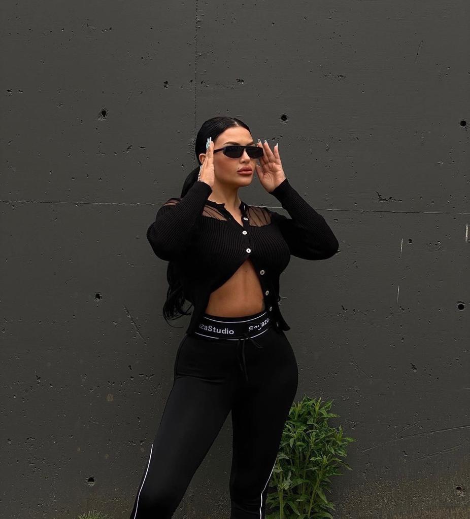 Eşsiz Güzellikte Silifke Escort İlanlarına Göz Atın