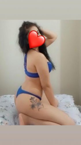 Mersin'li İnanılmaz Escort Bayanla Tanışın: Hareketli Geceye Hazır Olun