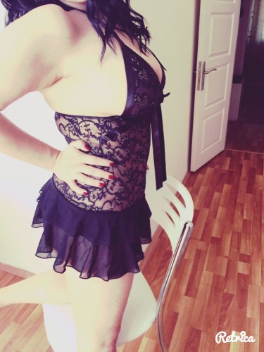 Tarsus'un Hizmetkarı Escort Alev'in Sihirli Dünyasına Hoş Geldiniz