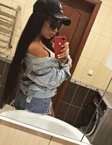 Toroslar Bölgesinde Eşsiz Deneyim Sunan Escort Bayan