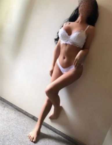 Toroslar'daki Göz Alıcı ve İhtişamlı Escort Kız Selin