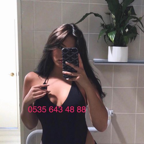 Zarif ve Dikkat Çekici Erdemli Escort