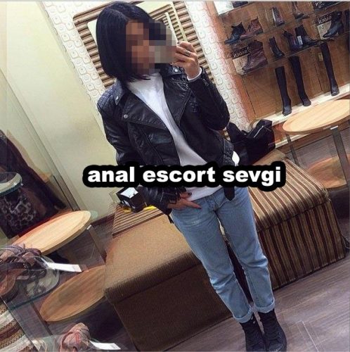 Samimi eve gelen bayan Nigar